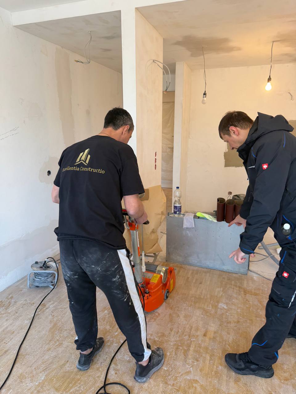 Сотрудник 3